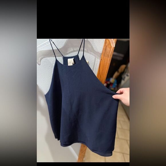 Paper Crane Sleeveless Thin Strap Top Size Women's Medium Navy - Picture 2 of 7